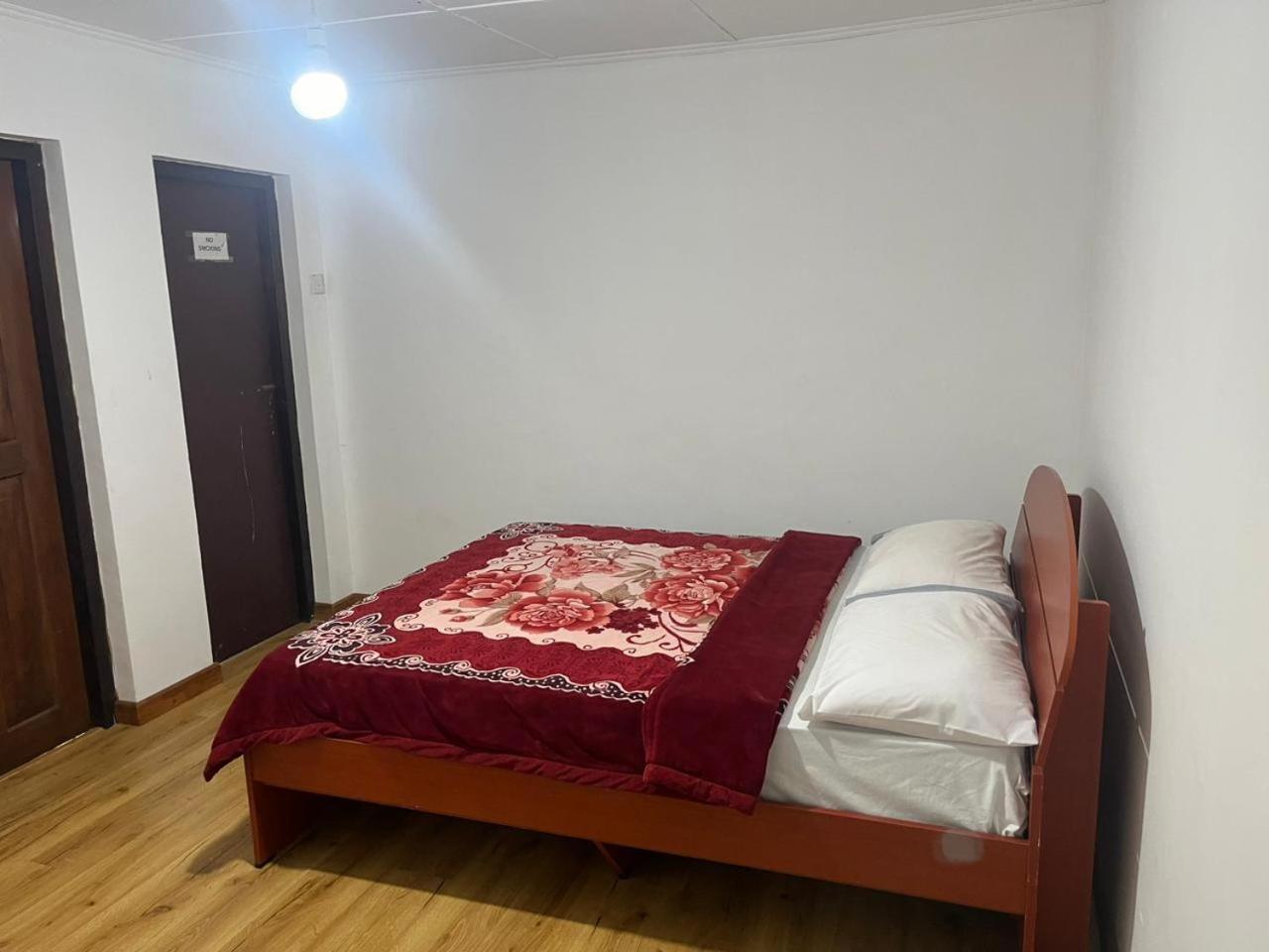 Appartamento Selis Manor Nuwara Eliya Esterno foto